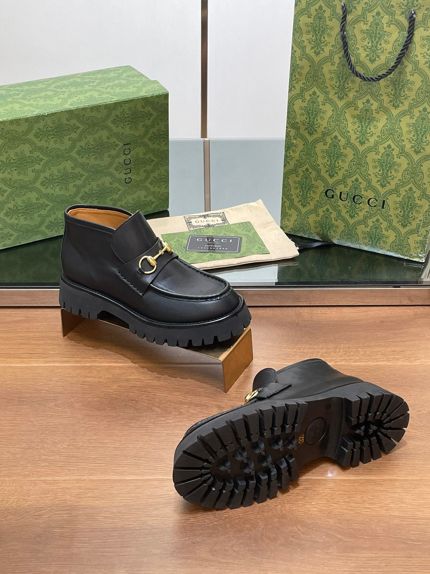 GUCCI HORSEBIT ANKLE BOOTS 4.5CM IN BLACK CALFSKIN