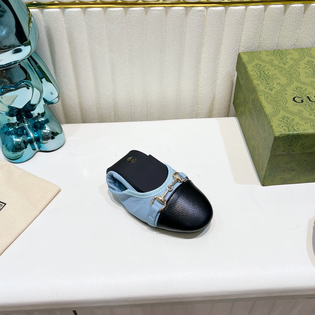 GUCCI BALLET SUPER SLIM BUCKLE BLACK AND SKY LAMBSKIN