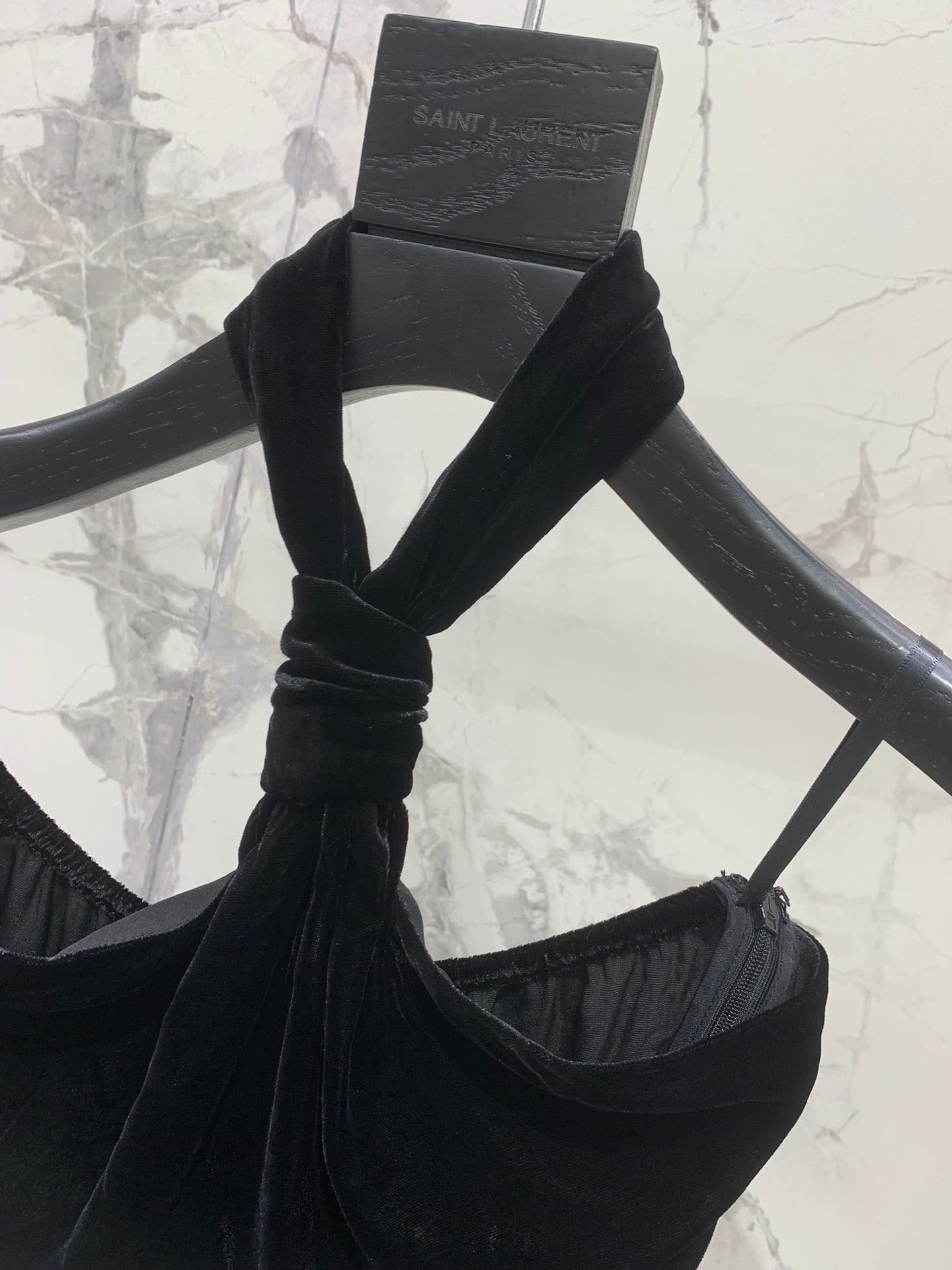 YSL 25S VELVET HALTER TOP STYLE 129