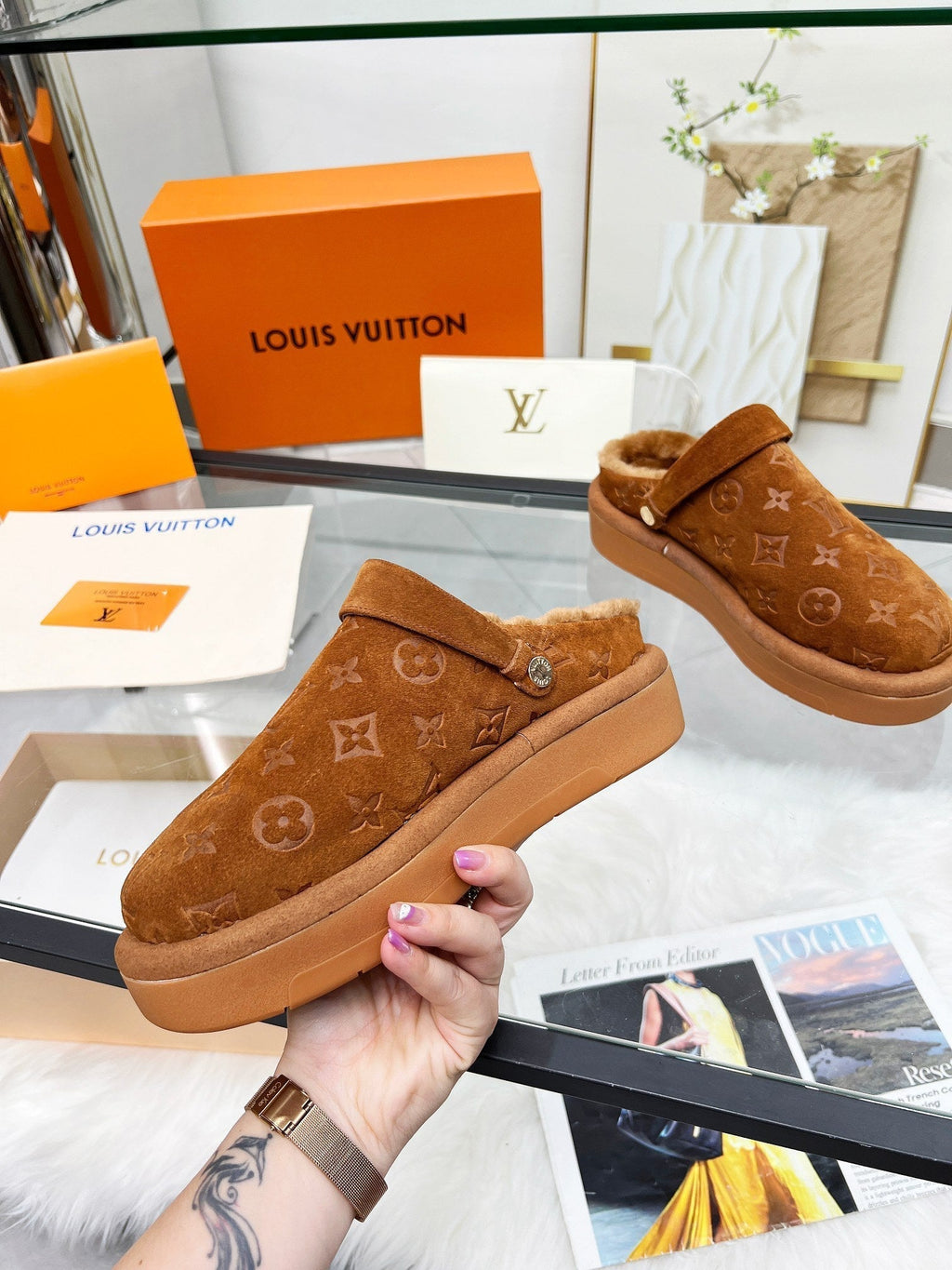 LOUIS VUITTON LV WOMEN'S COSY FLAT COMFORT CLOGS IN RUSSET BROWN MONOGRAM SUEDE