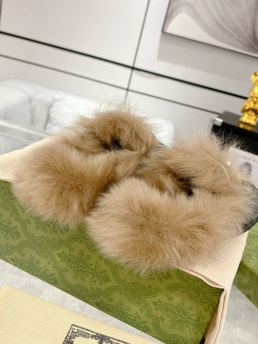 GUCCI HORSEBIT MULE WITH WEB IN BLACK CALFSKIN MIX MINK FUR