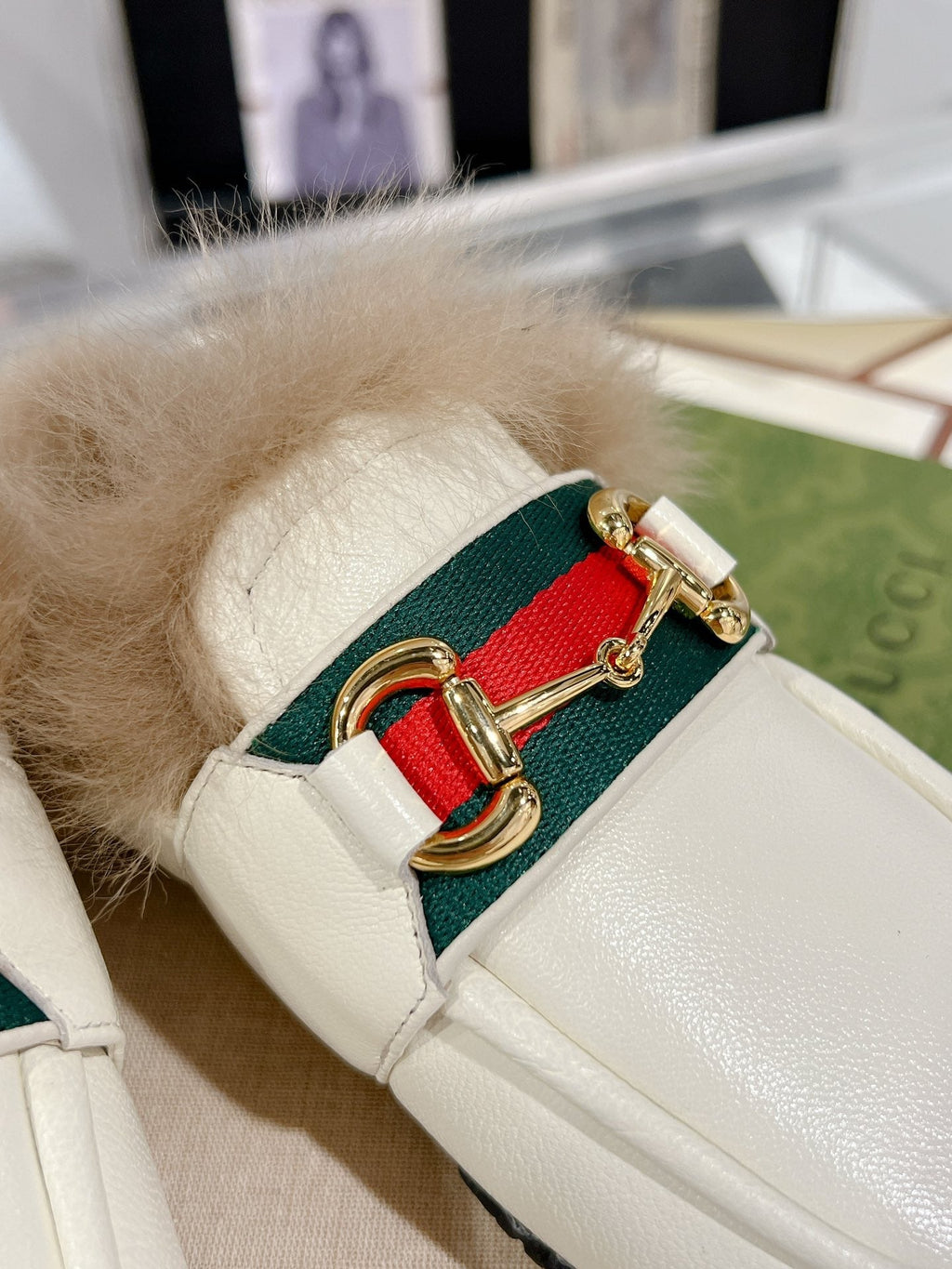 GUCCI HORSEBIT MULE WITH WEB IN WHITE CALFSKIN MIX MINK FUR