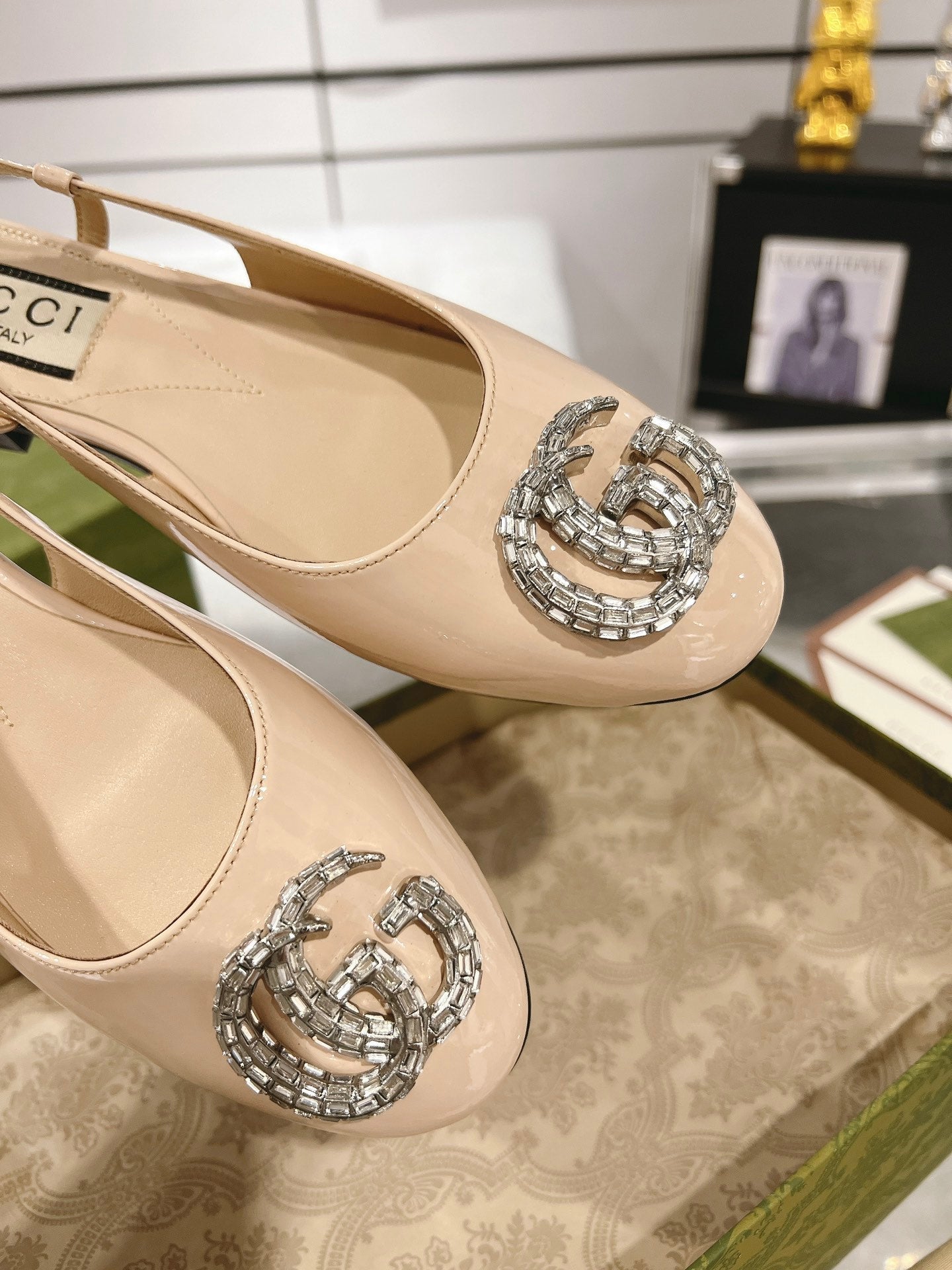 GUCCI METALIC SLINGBACK FLATS IN TAN BEIGE CALFSKIN