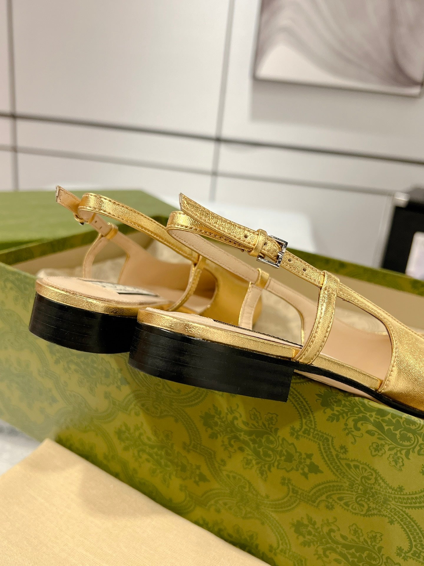 GUCCI CRYSTALS SLINGBACK BALLET METALLIC GOLD CALFSKIN