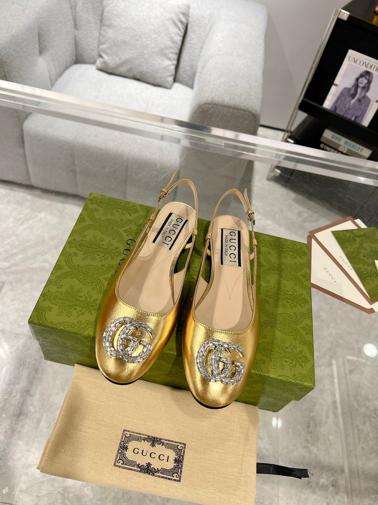 GUCCI METALIC SLINGBACK FLATS IN GOLD CALFSKIN