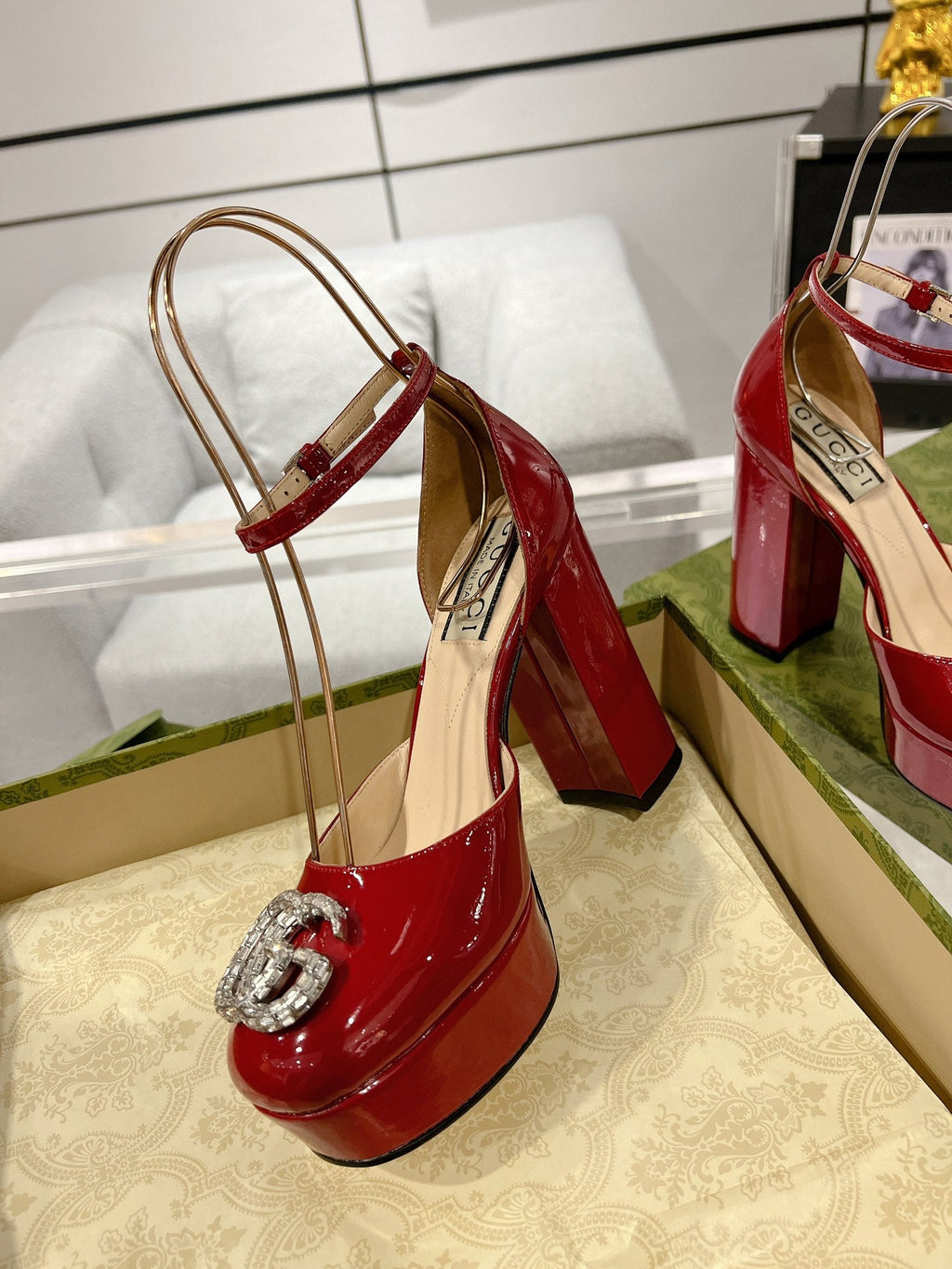GUCCI CRYSTALS PLATFORM PUMPS SCARLET CALFSKIN