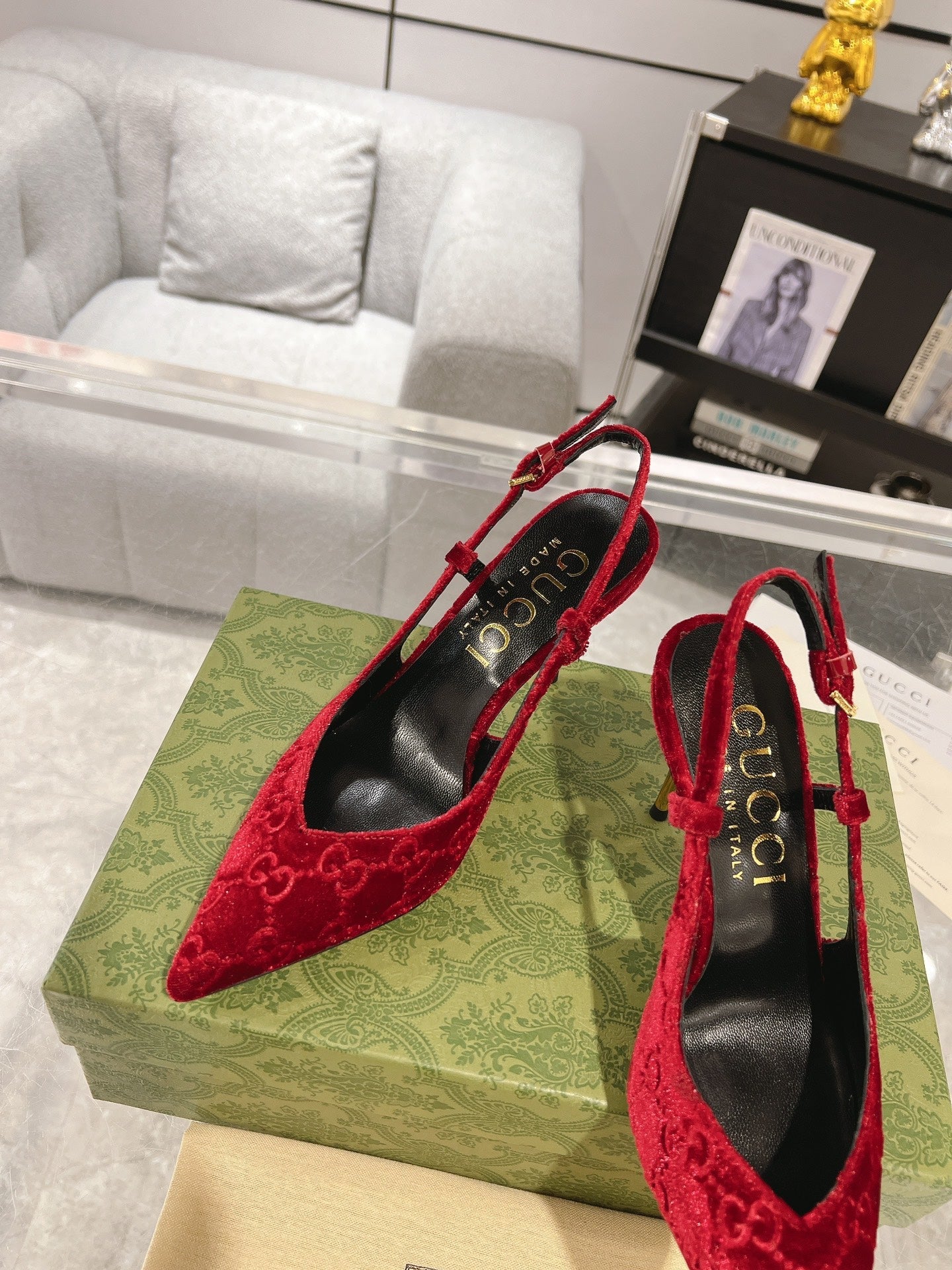 GUCCI SLINGBACK HIGH HEEL PUMP CHERRY VELVET
