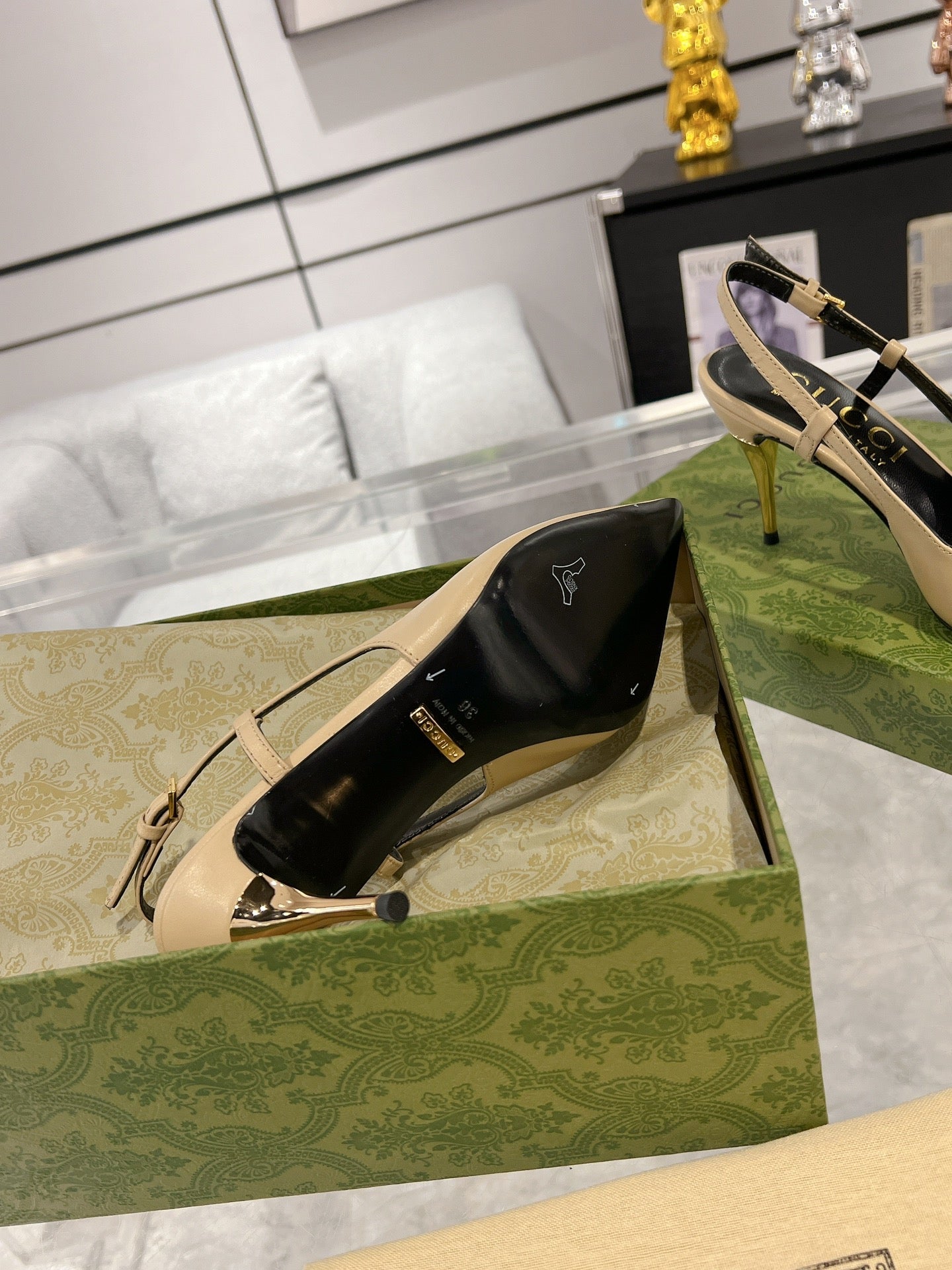 GUCCI SLINGBACK HIGH HEEL PUMP CREAM CALFSKIN
