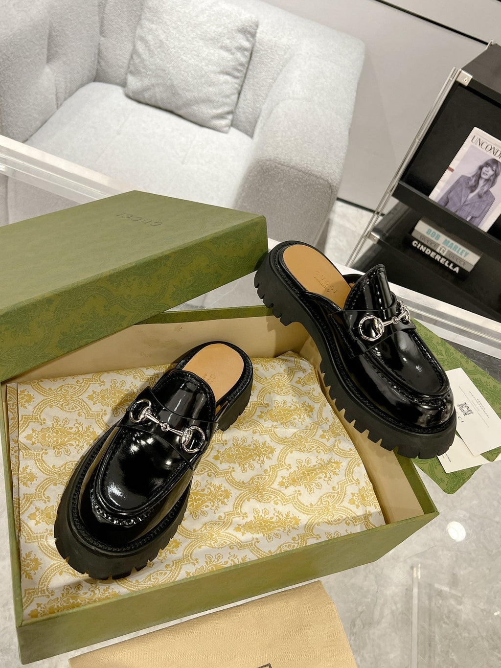 GUCCI MULE WITH HORSEBIT GLOSSY BLACK CALFSKIN