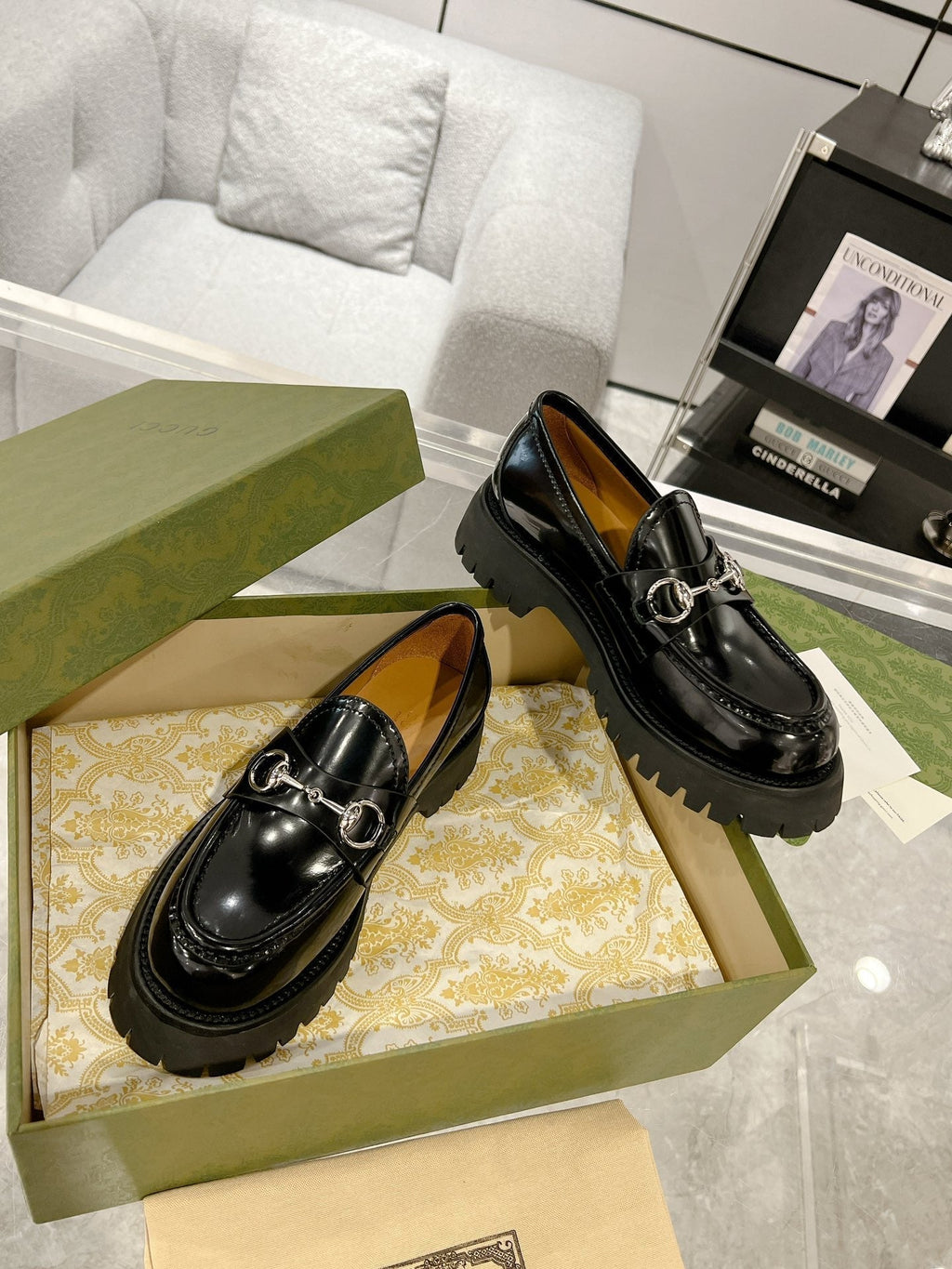 GUCCI LOAFER WITH HORSEBIT GLOSSY BLACK CALFSKIN