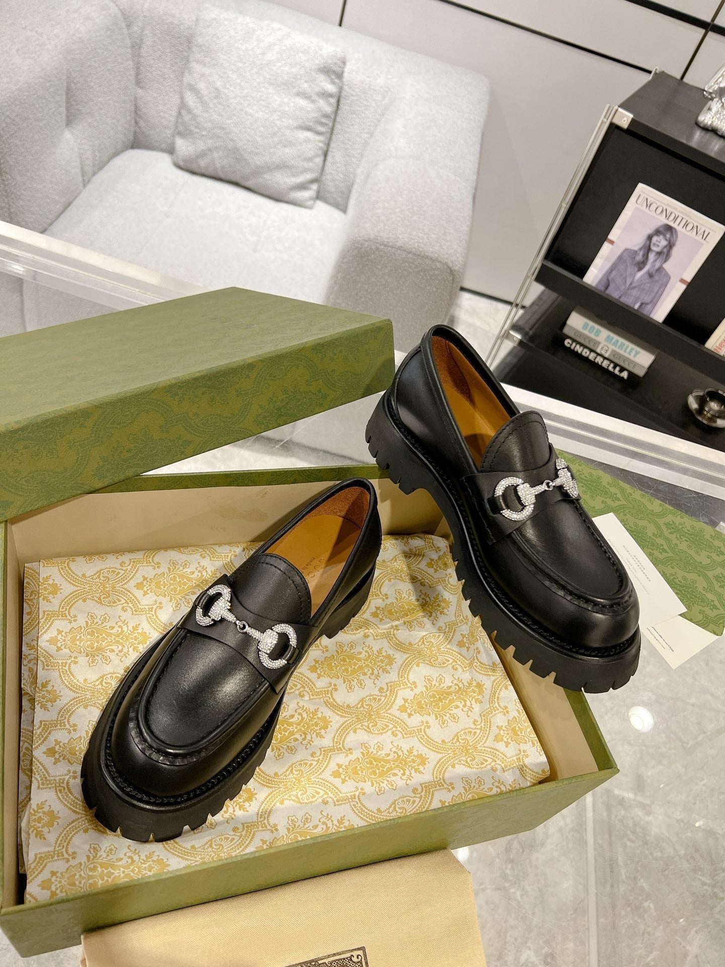 GUCCI CRYSTAL LOAFER WITH HORSEBIT BLACK CALFSKIN