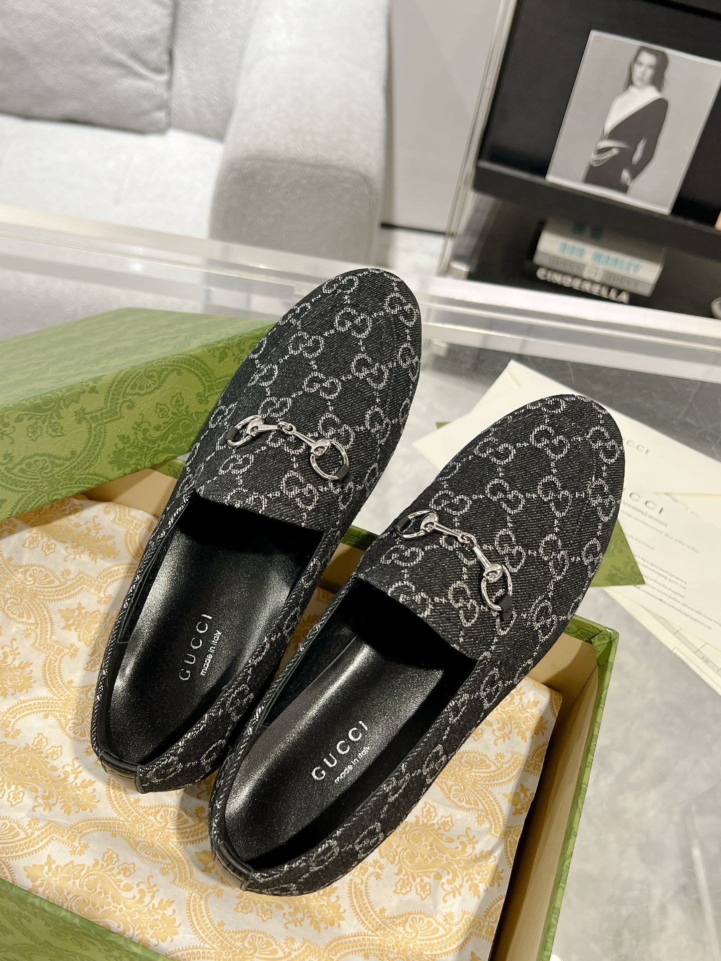 GUCCI MEN'S LOAFER WITH HORSEBIT IN BLACK MONOGRAM JACQUARD FABRIC