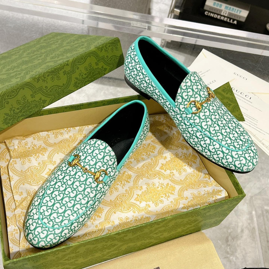 GUCCI MEN'S LOAFER WITH HORSEBIT IN MINT GREEN MONOGRAM JACQUARD FABRIC