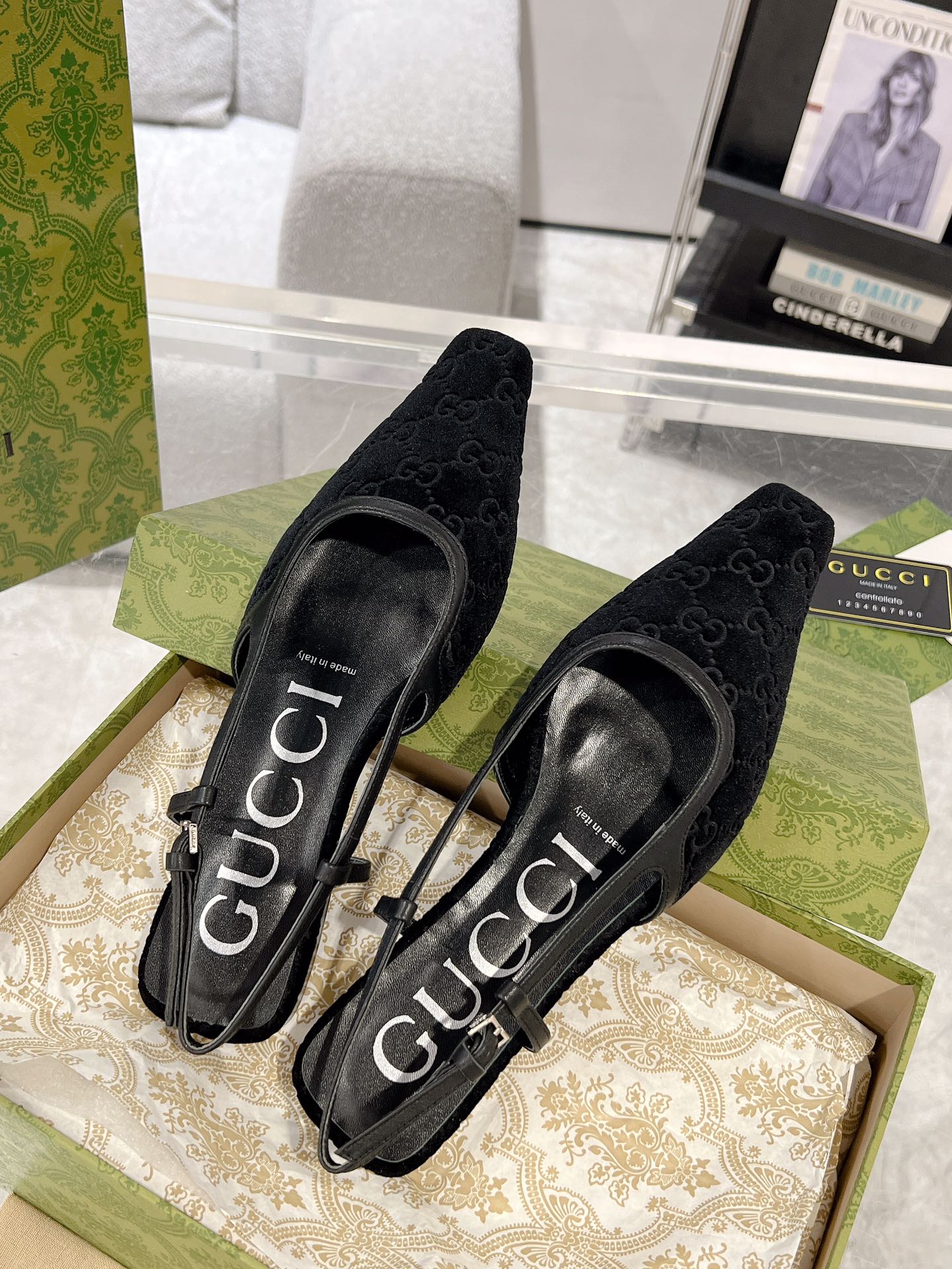 GUCCI SLINGBACK FLATS BLACK VELVET