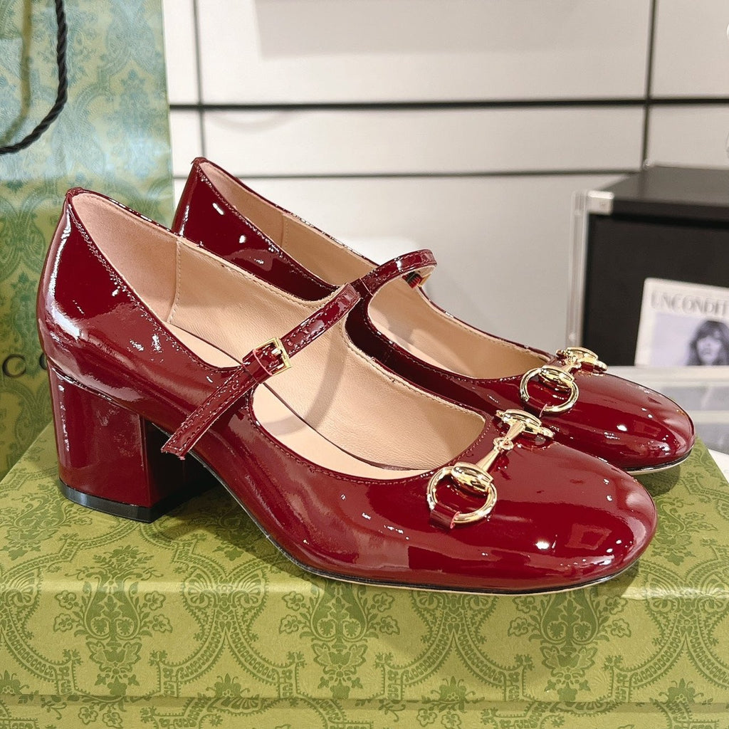 GUCCI HORSEBIT MARY JANE HEEL IN CRIMSON RED CALFSKIN GOLD HARDWARE