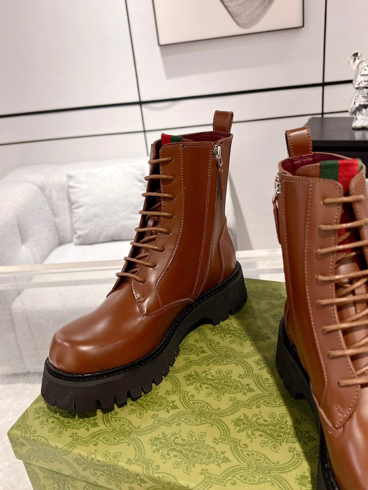 GUCCI WEB ANKLE BOOTS IN CINNAMON BROWN CALFSKIN