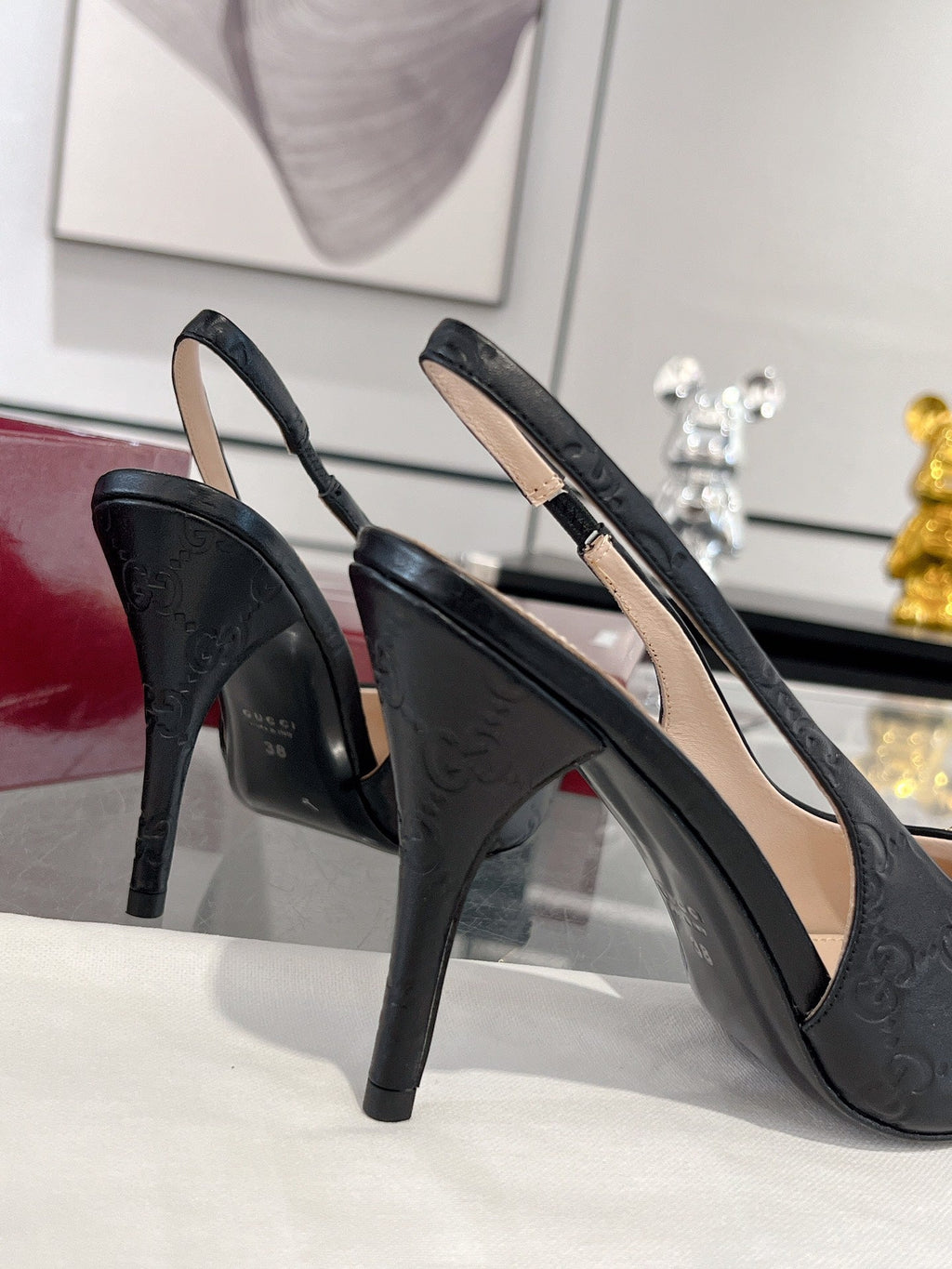 GUCCI HIGH SLINGBACK 10.5 CM IN BLACK GLOSSY EMBOSSED SUEDE AND SHEEPSKIN LINING