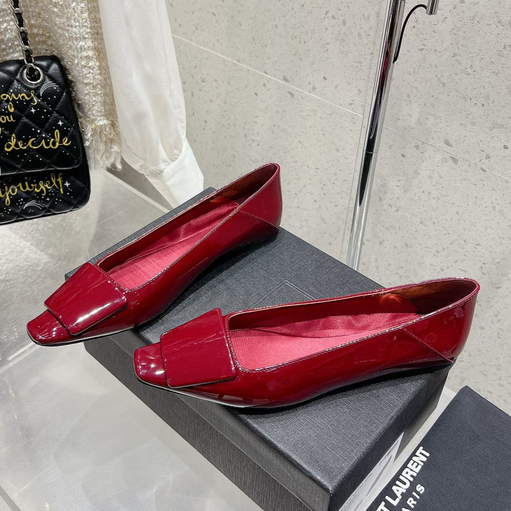 LOUIS VUITTON BALLERINA FLATS IN RUBY RED PATENT CALFSKIN