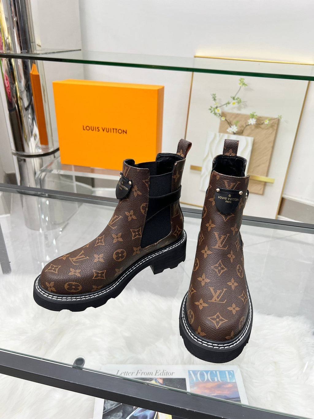 LOUIS VUITTON LV WOMEN'S SHORT BOOTS IN CHOCOLATE BROWN MONOGRAM CALFSKIN