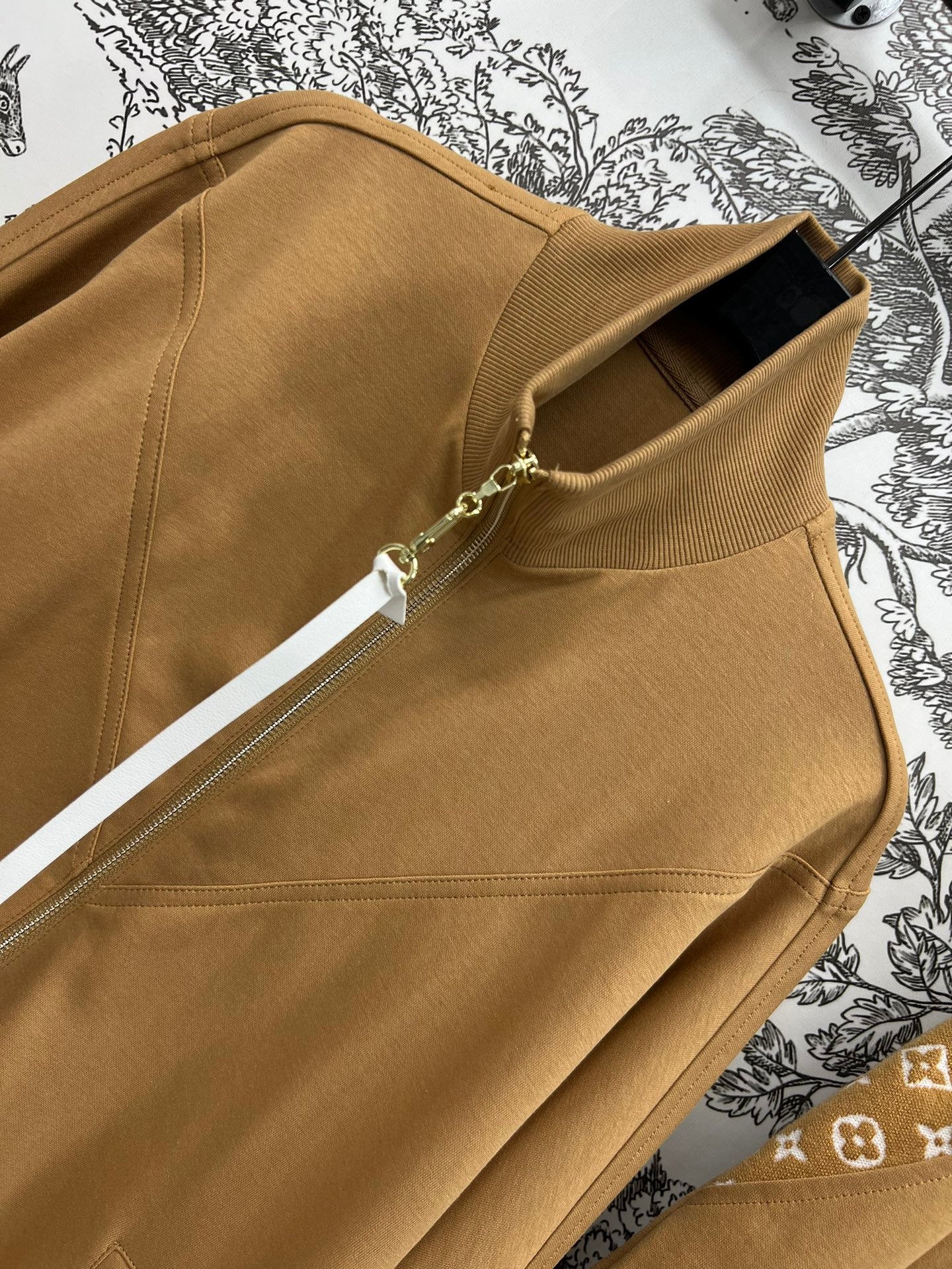 LOUIS VUITTON LV 25S ZIPPER JACKET WITH STANDING COLLAR 263107