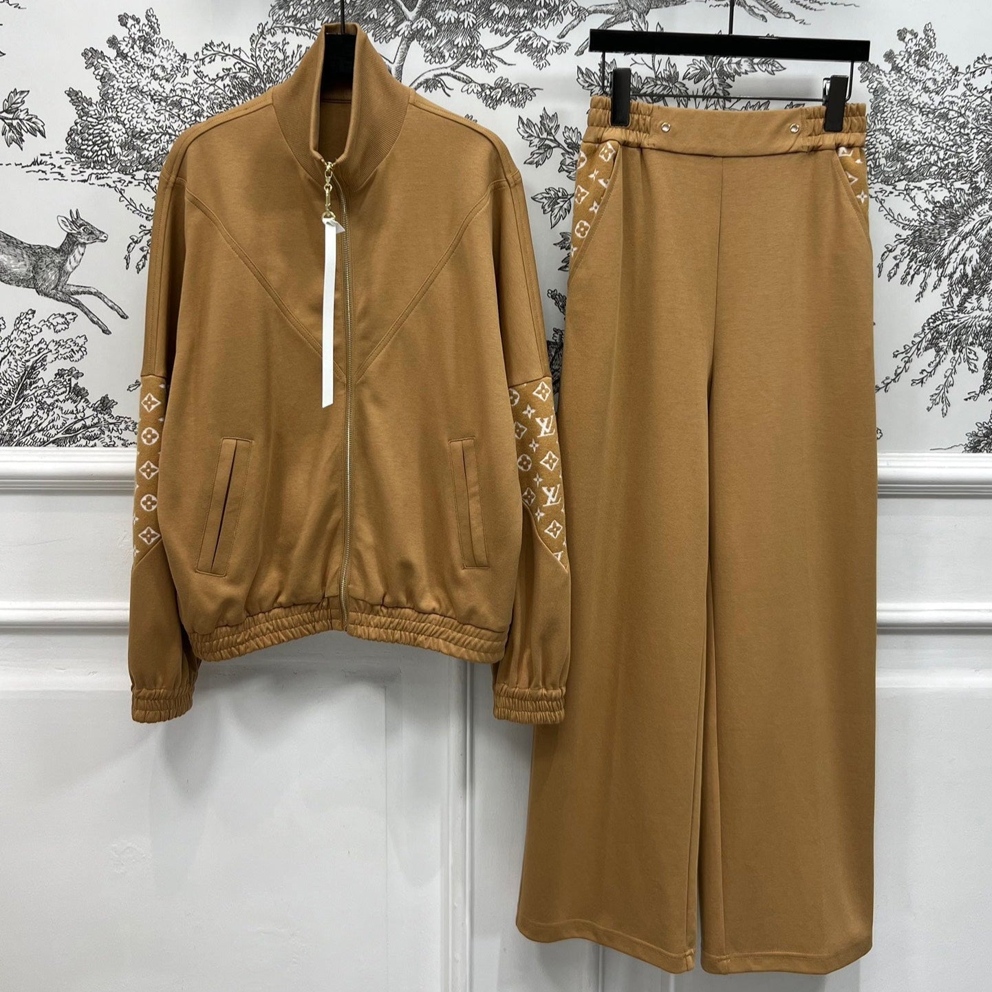 LOUIS VUITTON LV 25S ZIPPER JACKET WITH STANDING COLLAR 263107