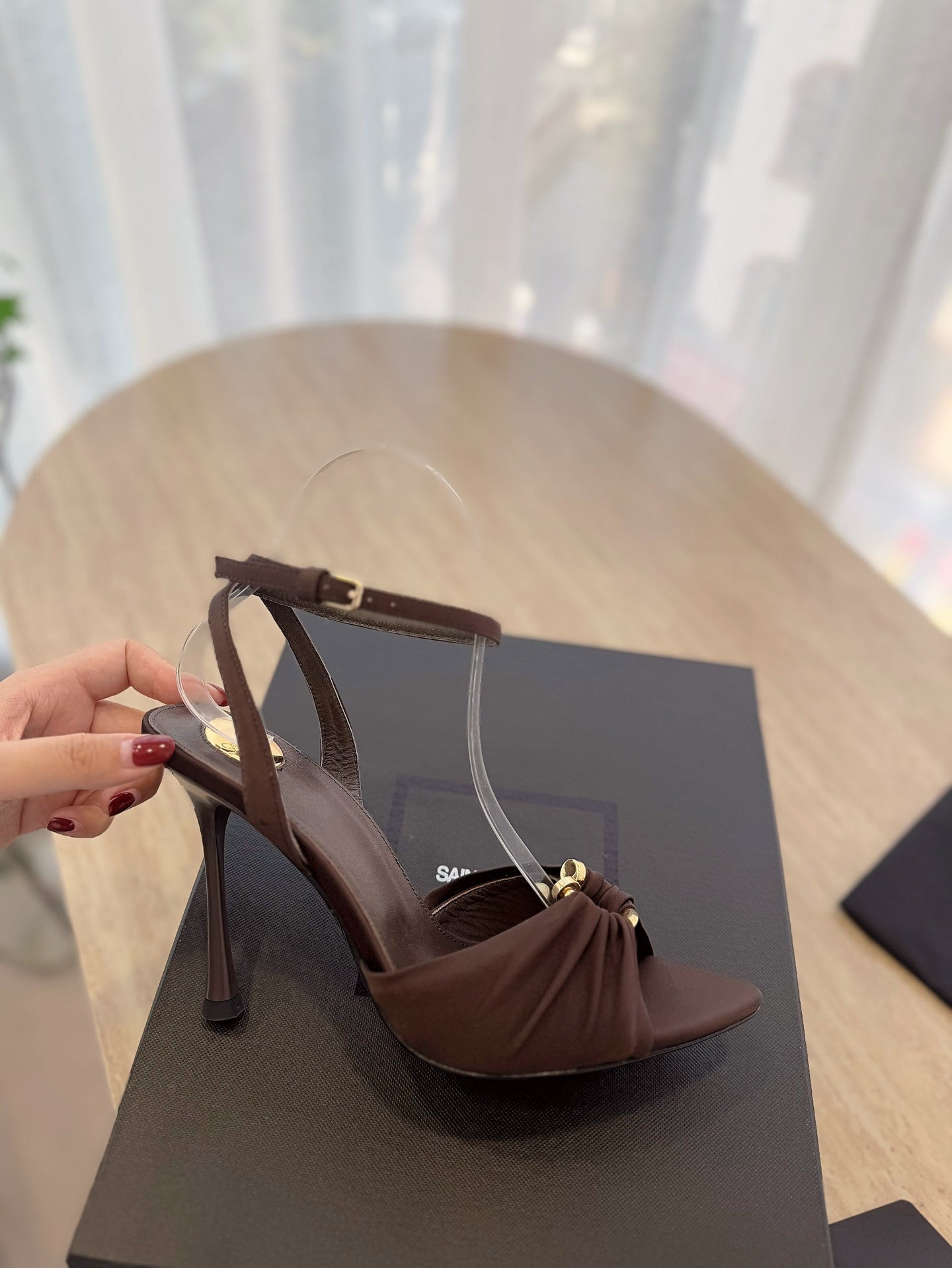 LOUIS VUITTON LOLA SANDAL 10 CM IN CHOCOLATE BROWN VISCOSE AND SILK