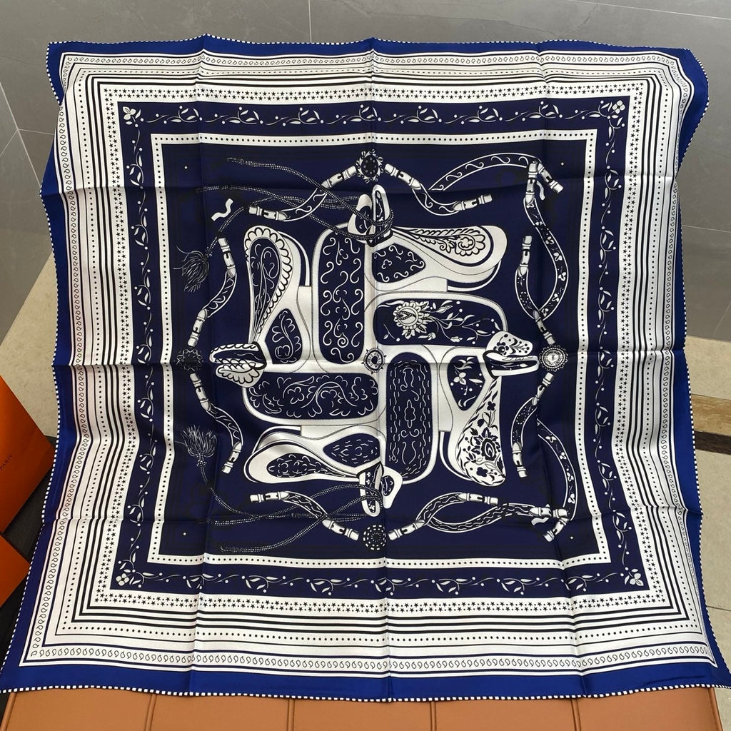 HERMES HERMES 25S SCARF 90 IN SILK 718485