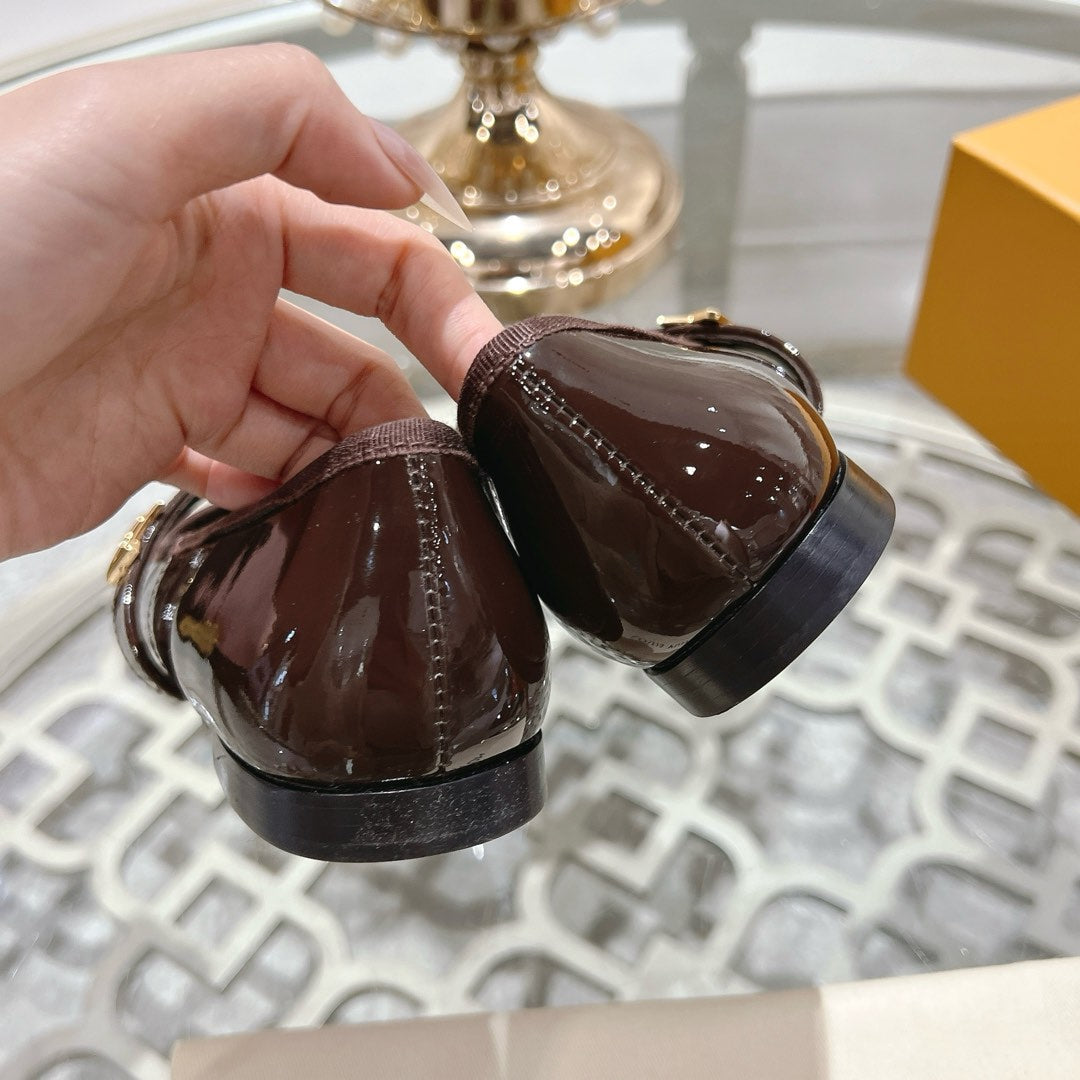 LOUIS VUITTON MARY JANE SHOES IN WALNUT BROWN PATENT CALFSKIN