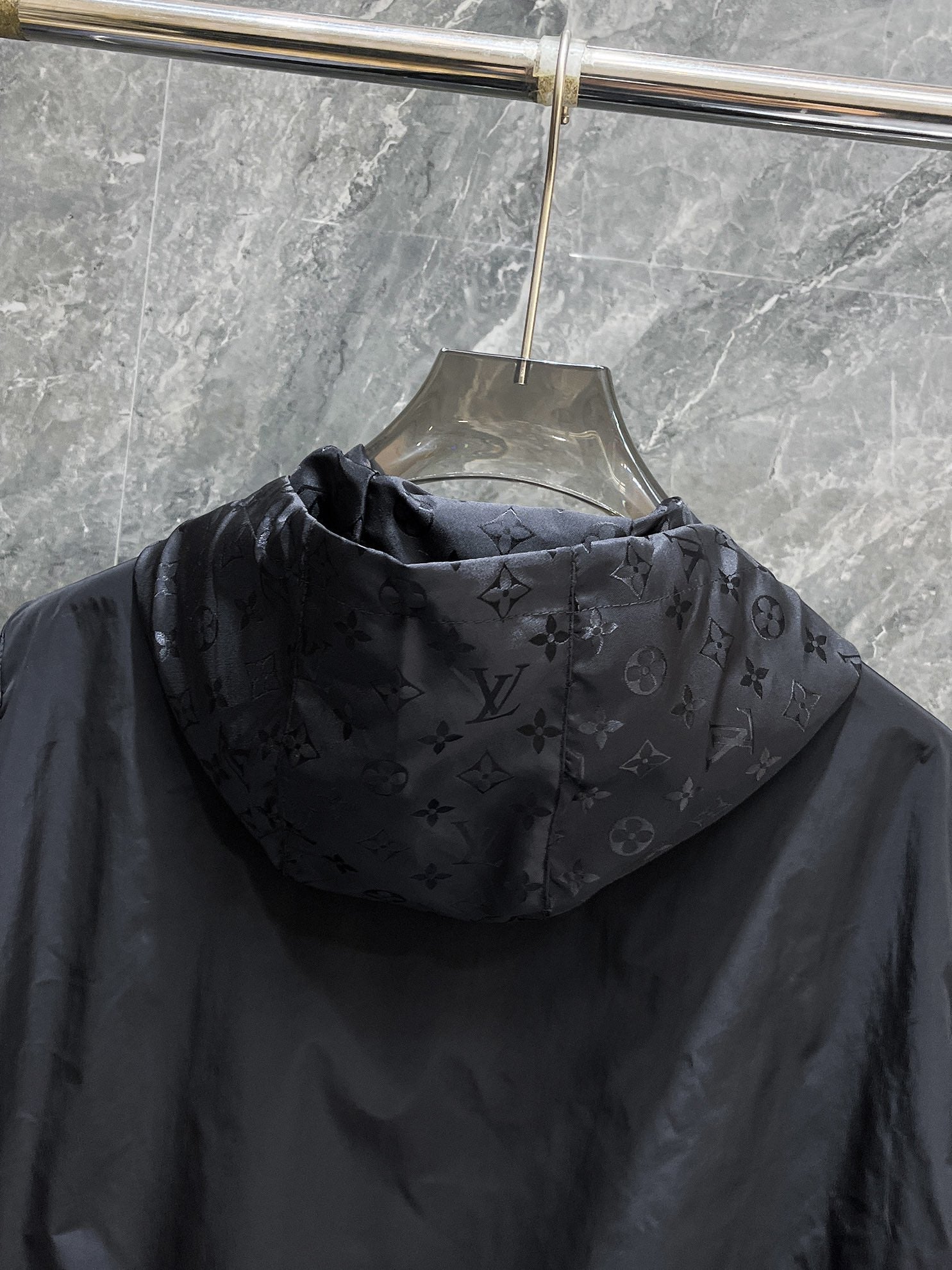 LOUIS VUITTON LV BLACK JACKET 239563