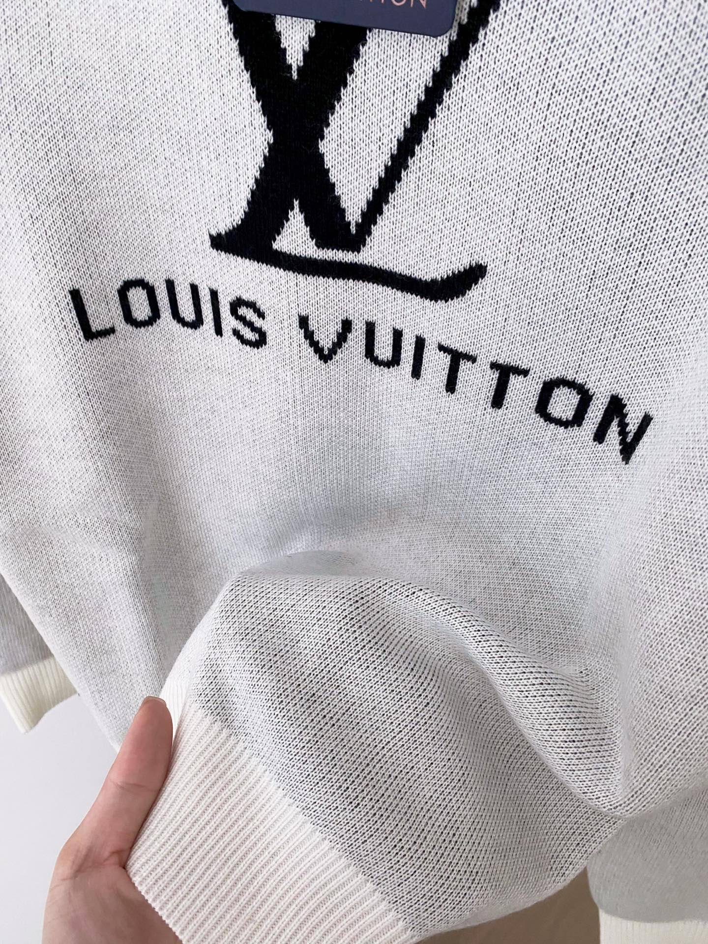 LOUIS VUITTON LV 25S SWEATER 0113