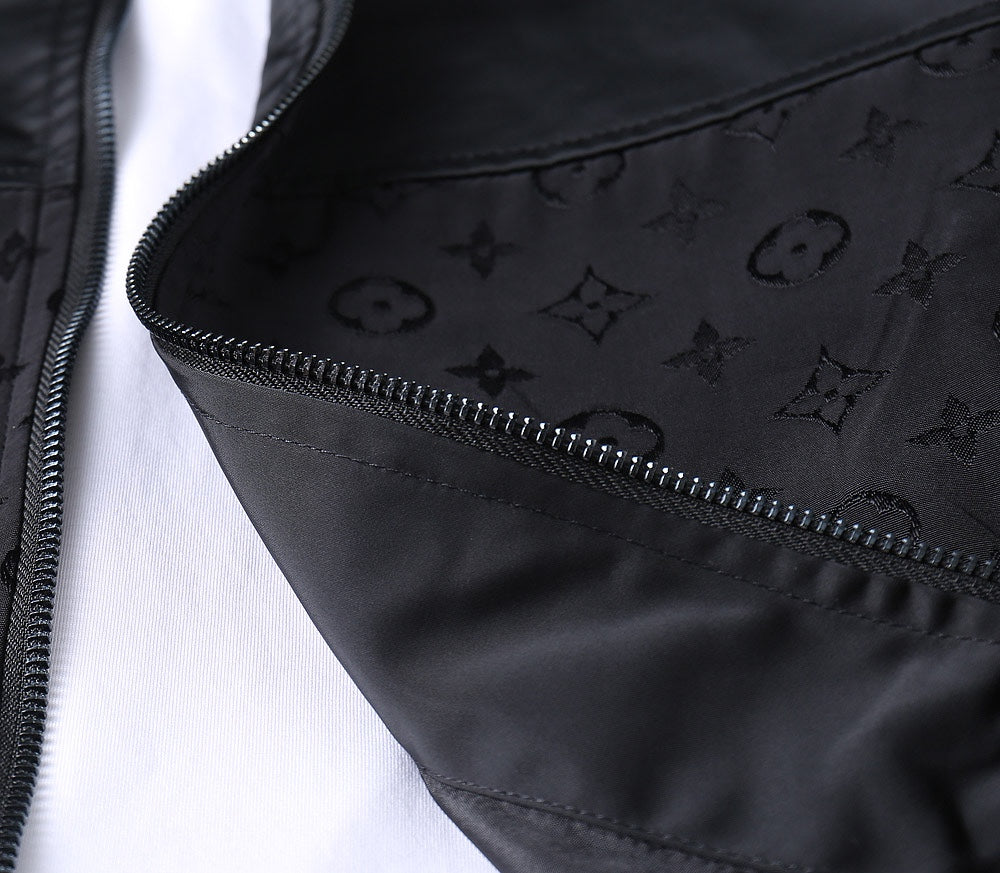 LOUIS VUITTON LV BLACK JACKET 239170