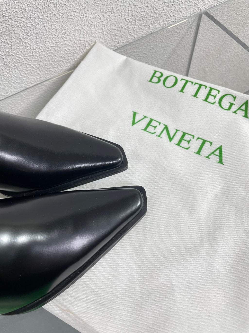 BOTTEGA VENETA TEX HIGH BOOT IN BLACK PATENT CALFSKIN