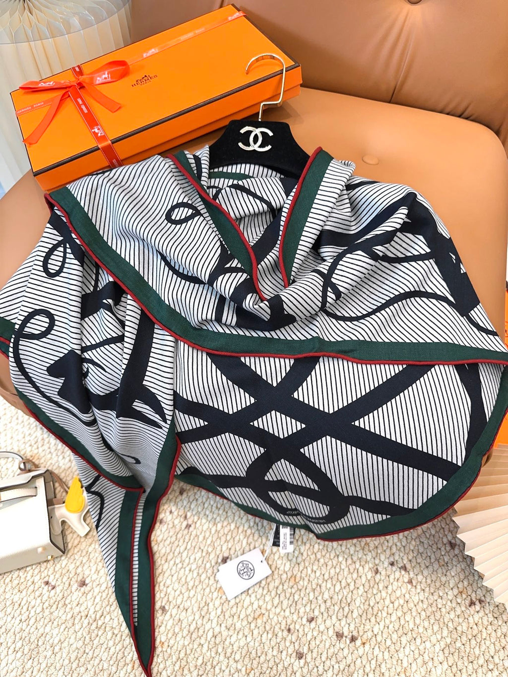 HERMES HERMES 25S SCARF 140 IN CASERE SILK 854530
