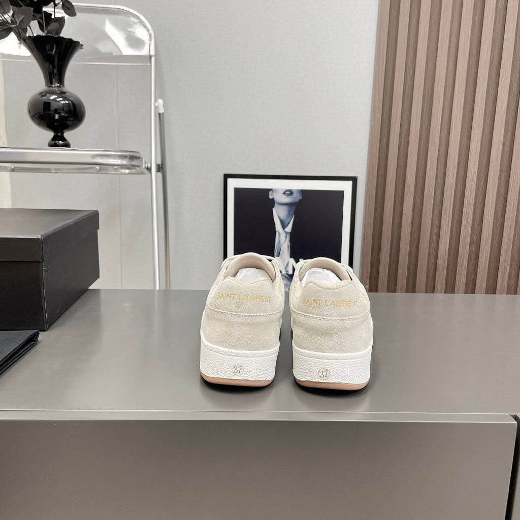LOUIS VUITTON SL/61 SNEAKERS IN PALE GRAY SUEDE