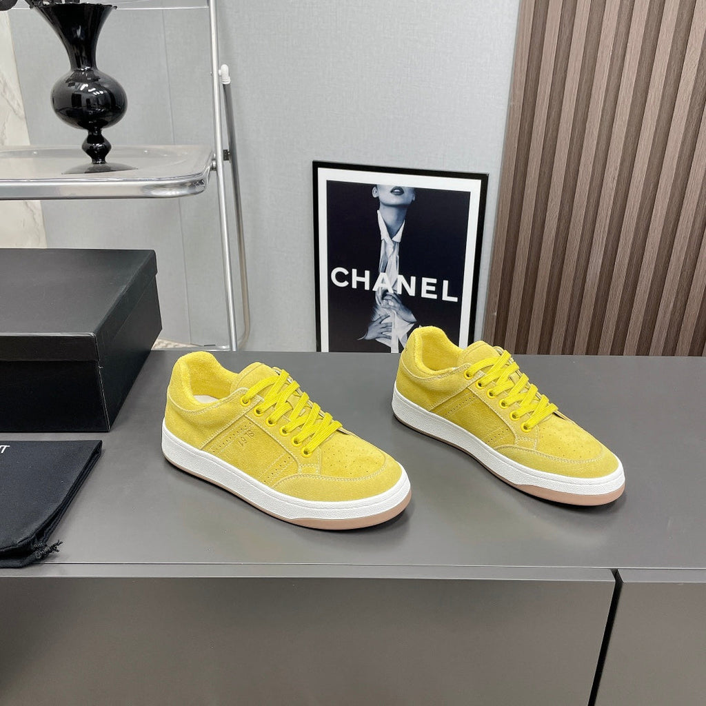 LOUIS VUITTON SL/61 SNEAKERS IN LIGHT YELLOW SUEDE