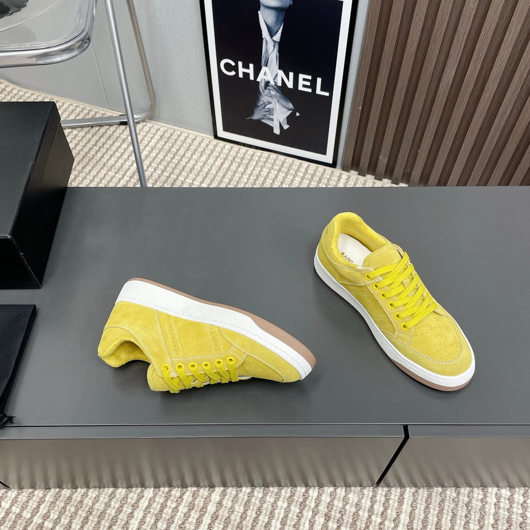 LOUIS VUITTON SL/61 SNEAKERS IN LIGHT YELLOW SUEDE