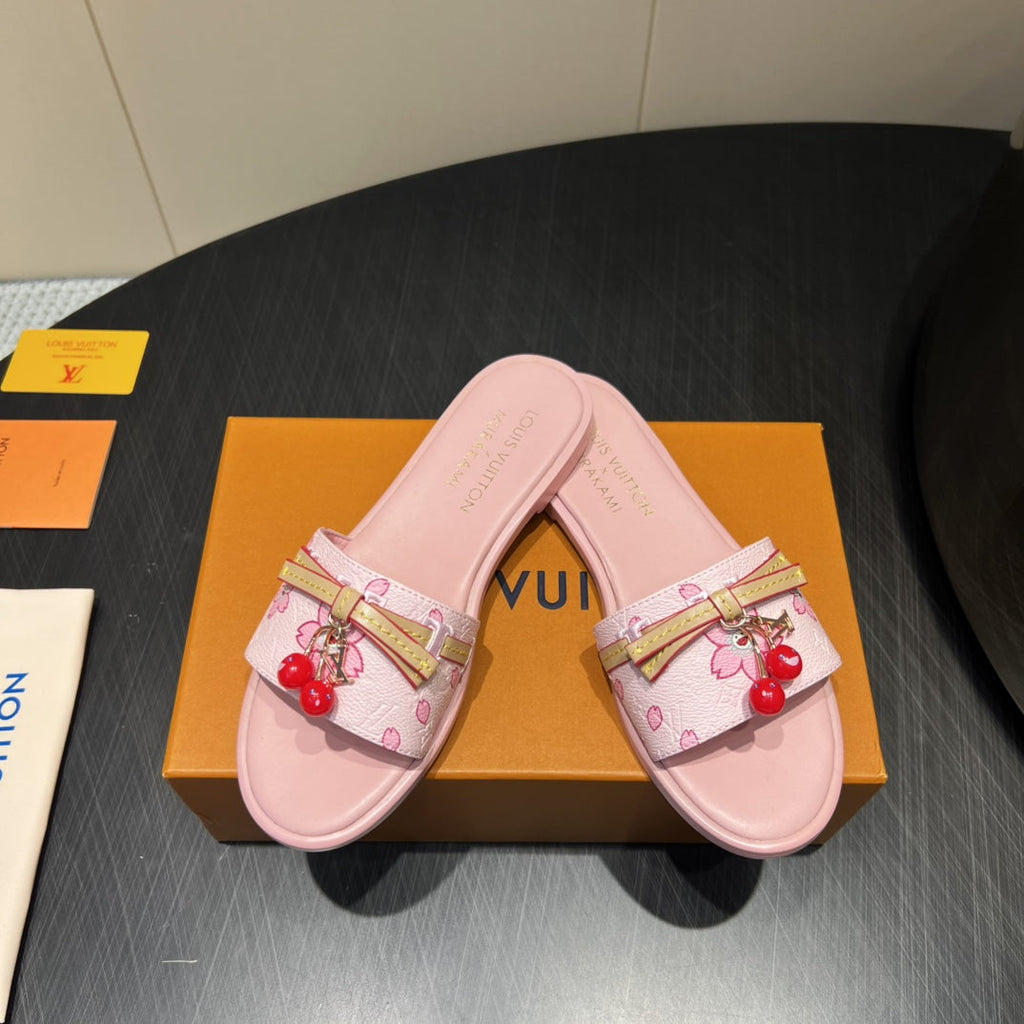 LOUIS VUITTON LV SLIDE SANDALS 25S IN LIGHT PINK CALFSKIN WITH CHERRY BLOSSOM BUCKLE