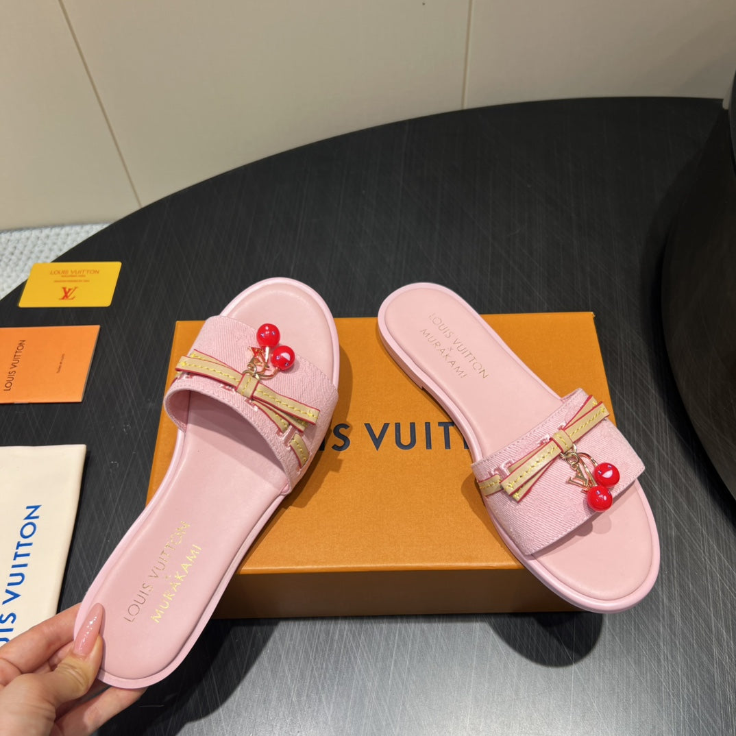 LOUIS VUITTON LV SLIDE SANDALS 25S IN BABY PINK DENIM AND CALFSKIN WITH CHERRY BLOSSOM BUCKLE