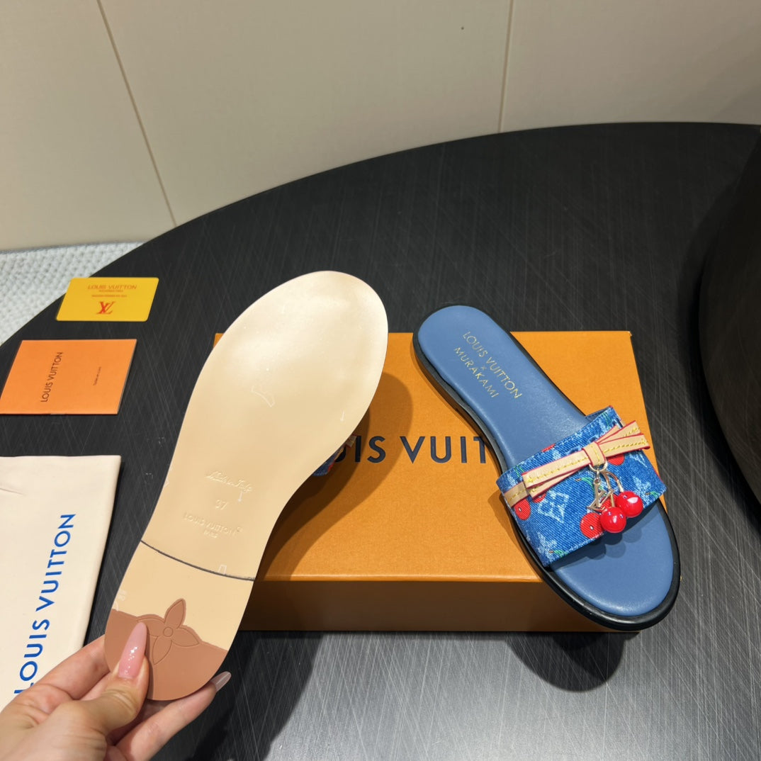 LOUIS VUITTON LV SLIDE SANDALS 25S IN DARK BLUE DENIM AND CALFSKIN WITH CHERRY BLOSSOM BUCKLE