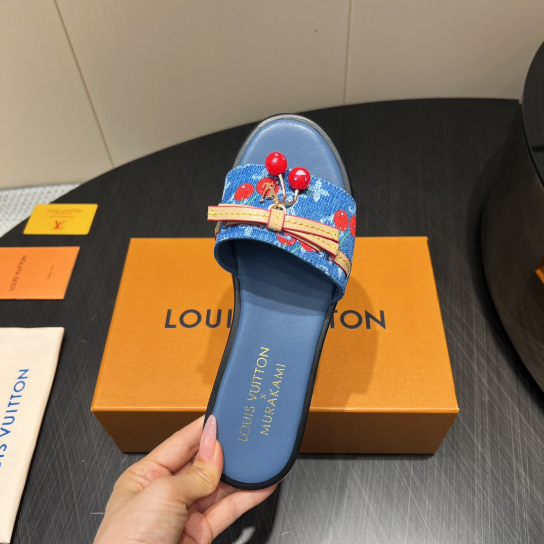 LOUIS VUITTON LV SLIDE SANDALS 25S IN DARK BLUE DENIM AND CALFSKIN WITH CHERRY BLOSSOM BUCKLE