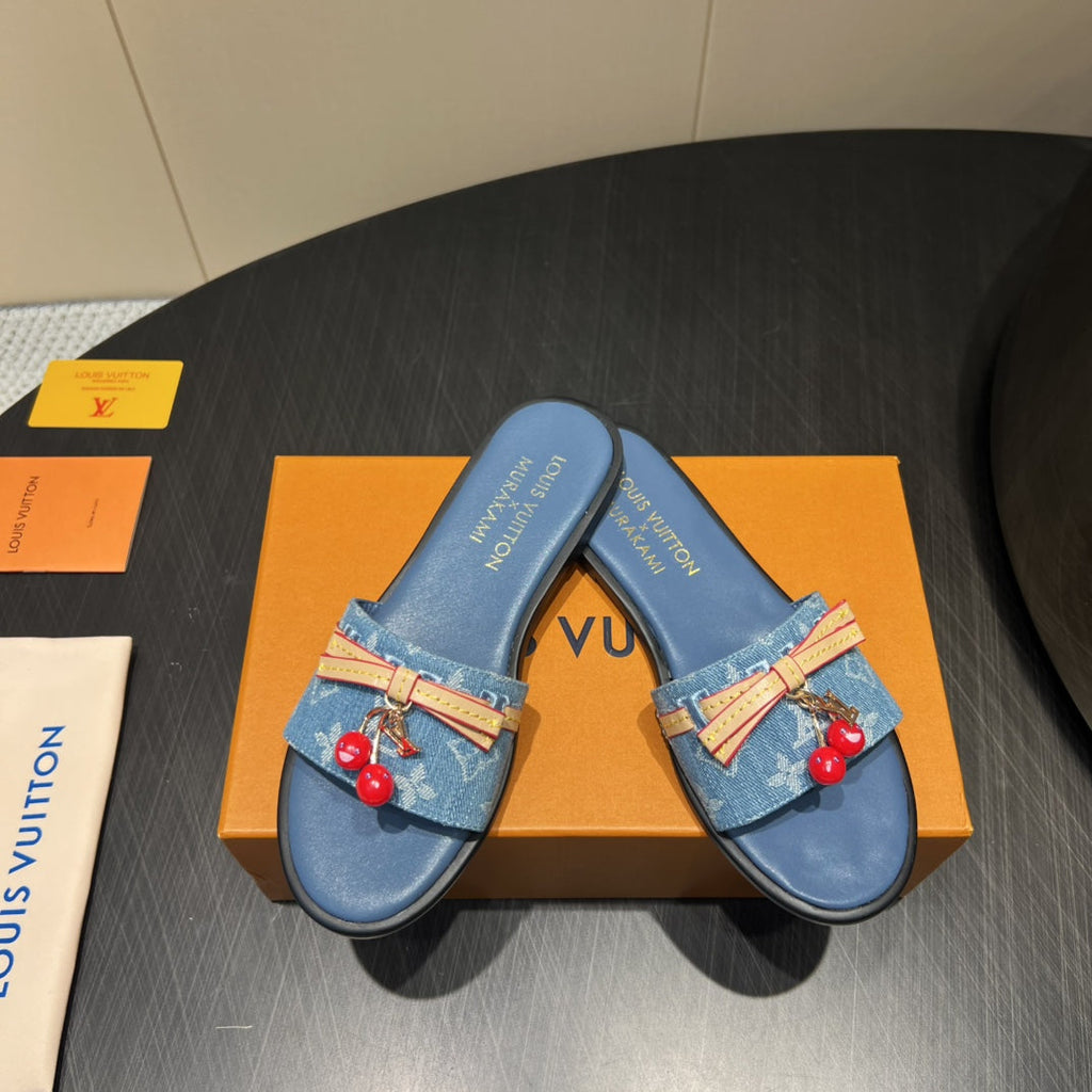 LOUIS VUITTON LV SLIDE SANDALS 25S IN BLUE DENIM AND CALFSKIN WITH CHERRY BLOSSOM BUCKLE
