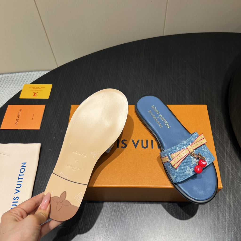LOUIS VUITTON LV SLIDE SANDALS 25S IN BLUE DENIM AND CALFSKIN WITH CHERRY BLOSSOM BUCKLE