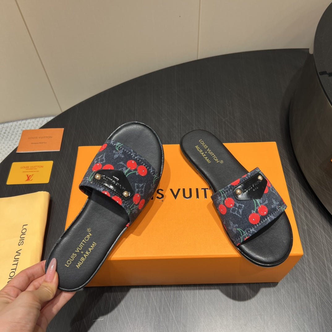 LOUIS VUITTON LV SLIDE SANDALS 25S IN BLACK DENIM AND CALFSKIN WITH LOGO PRINT