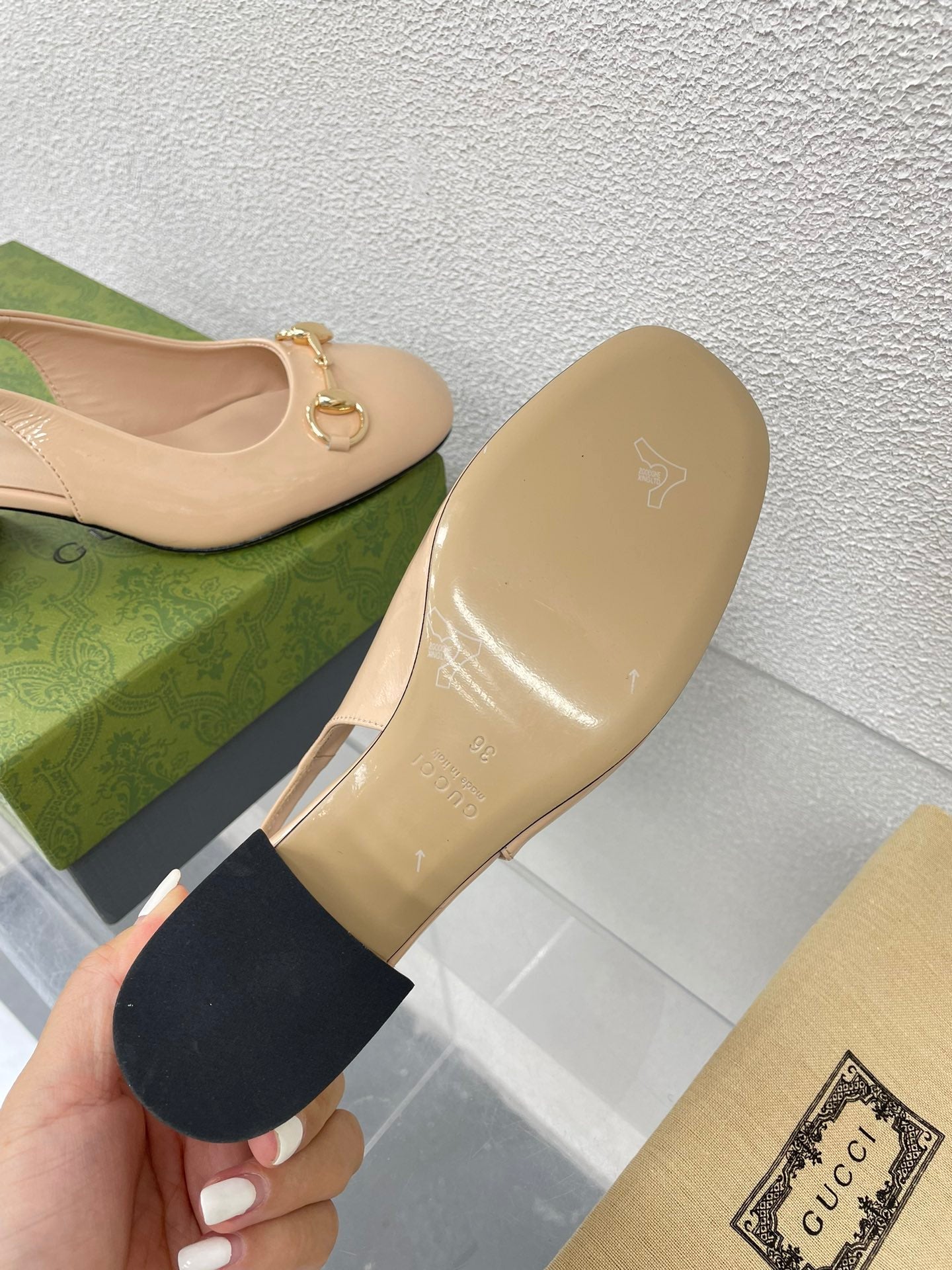 GUCCI WOMEN'S HORSEBIT SLINGBACK IN TAN BEIGE CALFSKIN WITH RHINSTONES