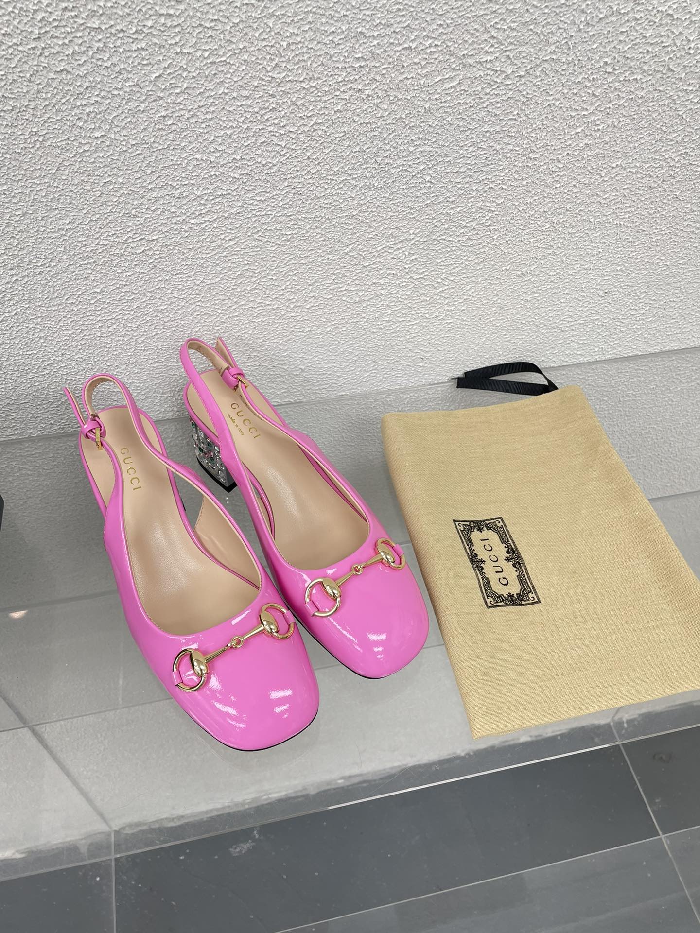 GUCCI WOMEN'S HORSEBIT SLINGBACK IN FUSCIA PINK CALFSKIN WITH RHINSTONES