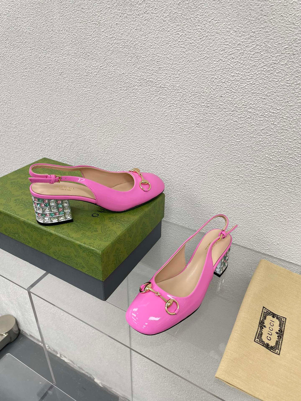 GUCCI WOMEN'S HORSEBIT SLINGBACK IN FUSCIA PINK CALFSKIN WITH RHINSTONES