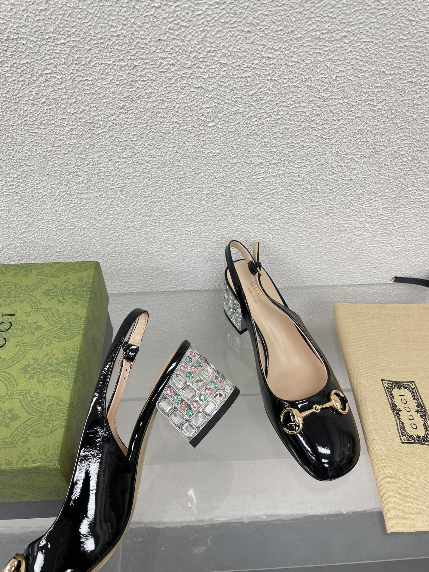 GUCCI WOMEN'S HORSEBIT SLINGBACK IN BLACK CALFSKIN WITH RHINSTONES