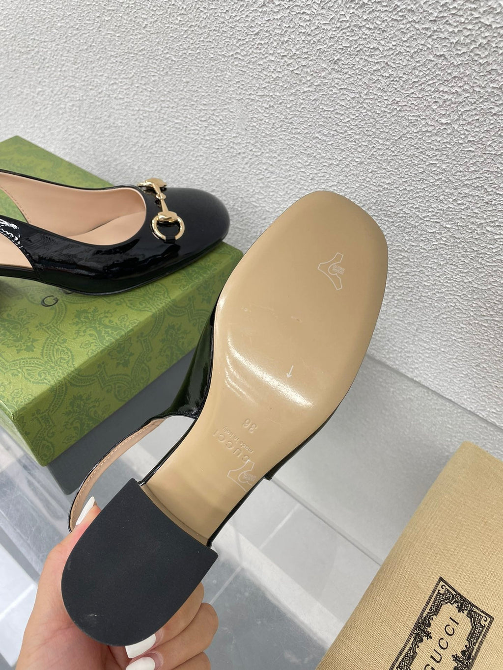 GUCCI WOMEN'S HORSEBIT SLINGBACK IN BLACK CALFSKIN WITH RHINSTONES