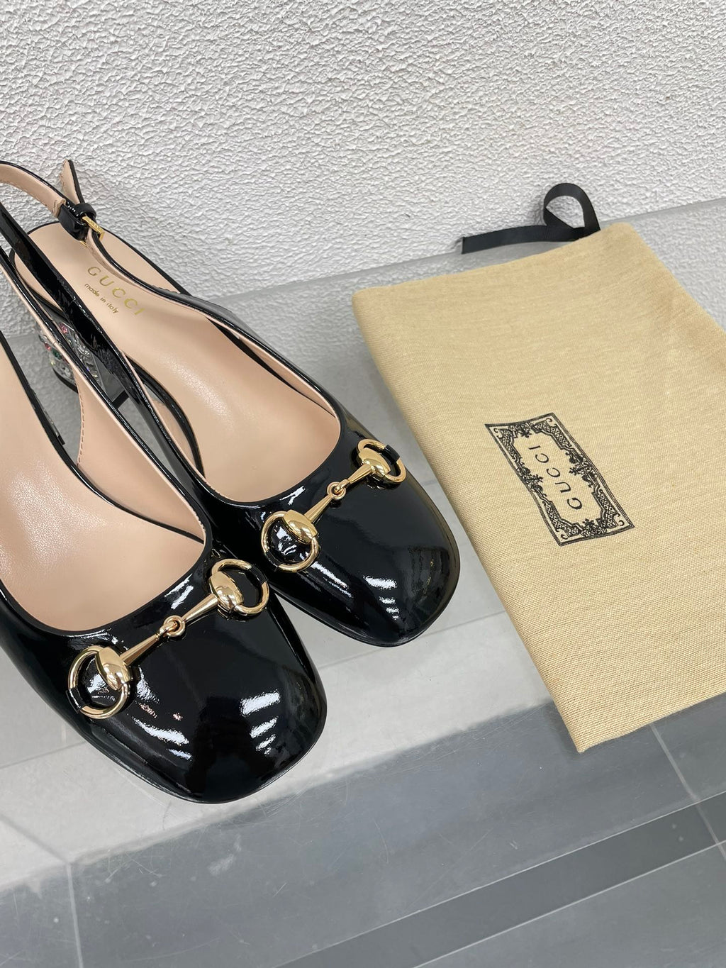 GUCCI WOMEN'S HORSEBIT SLINGBACK IN BLACK CALFSKIN WITH RHINSTONES