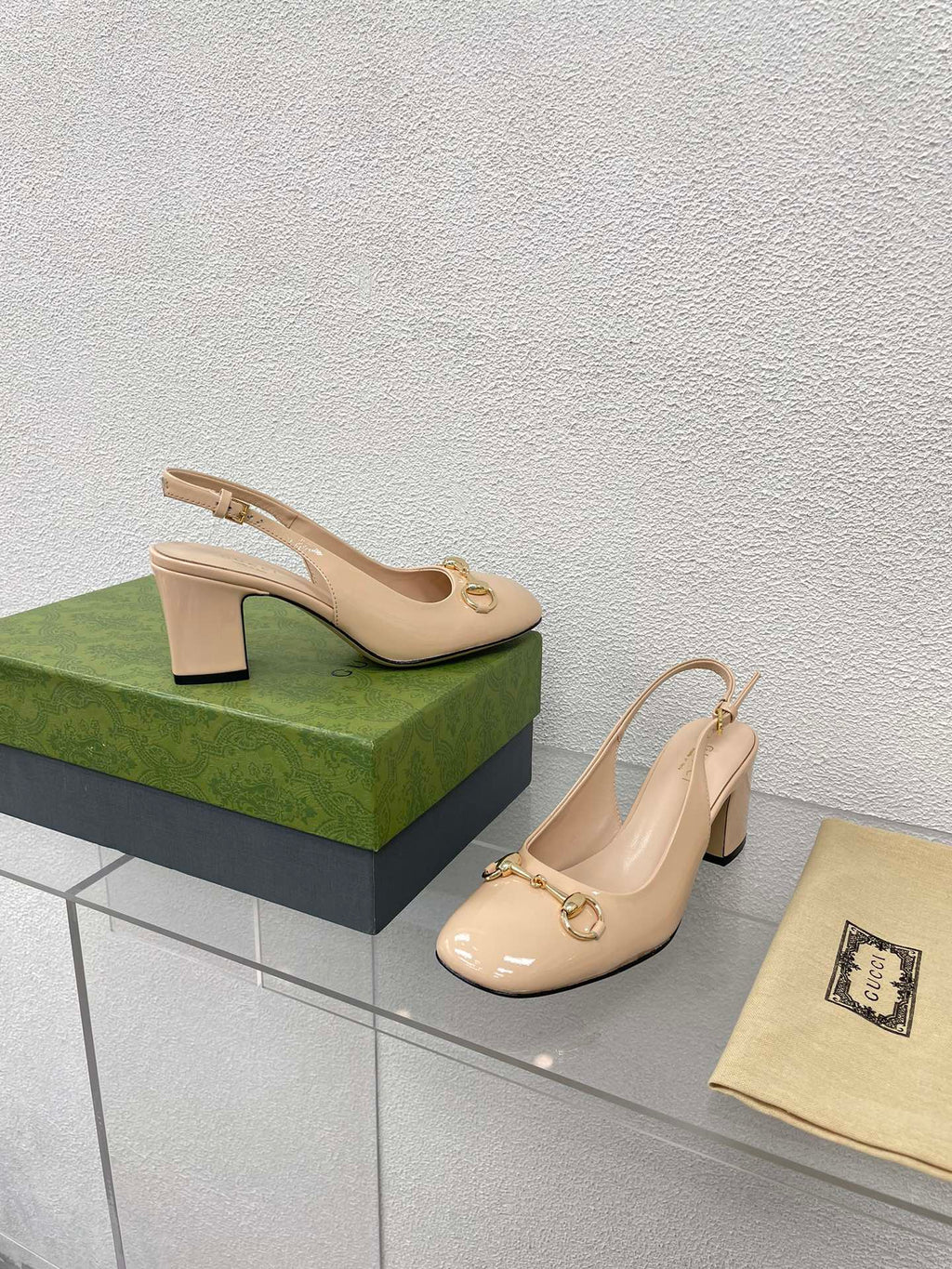 GUCCI WOMEN'S HORSEBIT SLINGBACK 75MM IN TAN BEIGE CALFSKIN